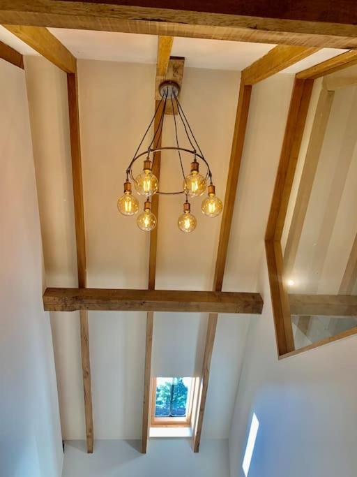 فيلا Coed Farm-Hot Tub-Sleeps 12-Near بريكون المظهر الخارجي الصورة