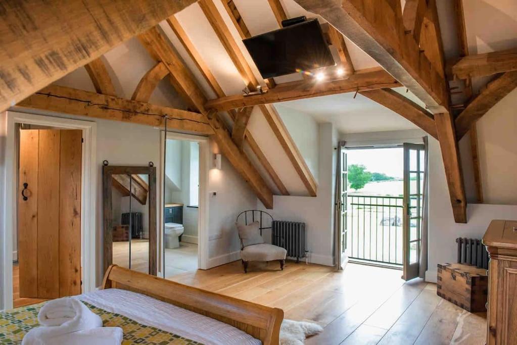 فيلا Coed Farm-Hot Tub-Sleeps 12-Near بريكون المظهر الخارجي الصورة